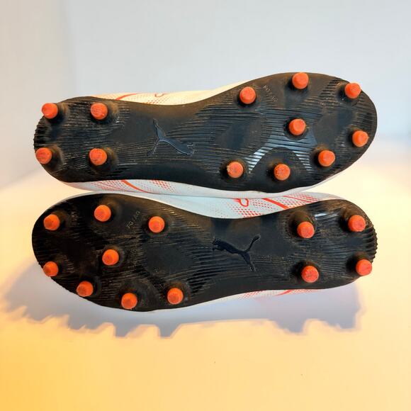 Puma Youth Soccer Cleats White Orange FG Size 4 Firm Ground - Picture 5 of 5